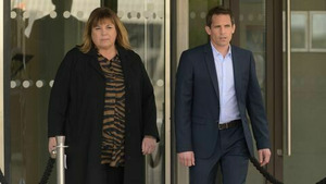 Vignette du programme télé La stagiaire (Une personne de confiance) S8 (2/6)