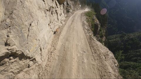 Vignette du programme télé Les routes de l'impossible